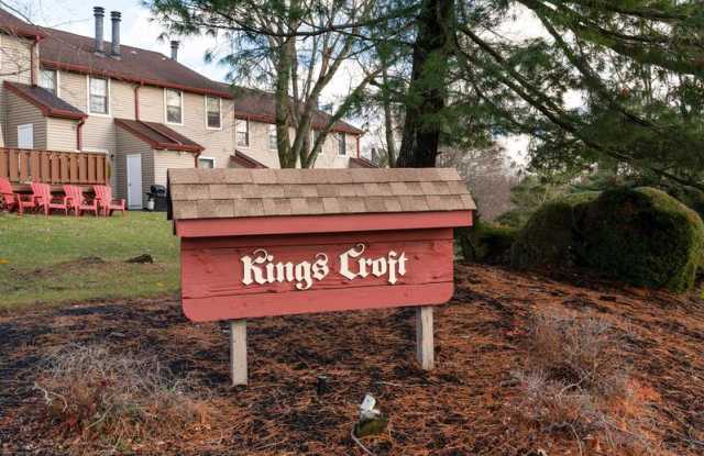 811 Kings Croft - 1