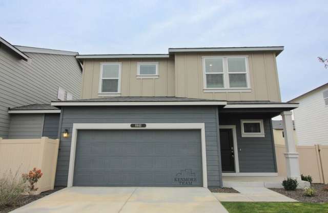 8043 Ranchland Ln
