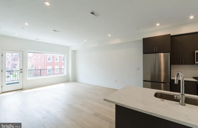 125 SOUTH STREET