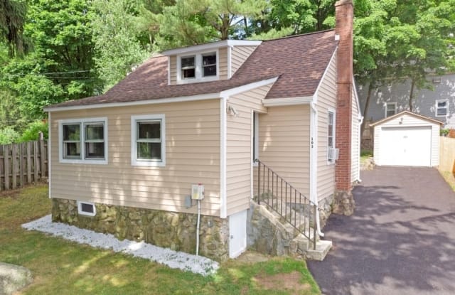 103 RANDOLPH AVE - 103 Randolph Avenue, Hopatcong, NJ 07843