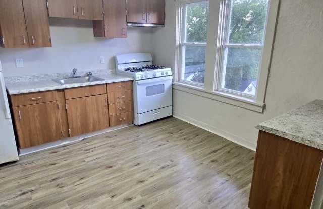 3163 May St #2
