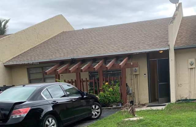 1489 Sandpiper Blvd