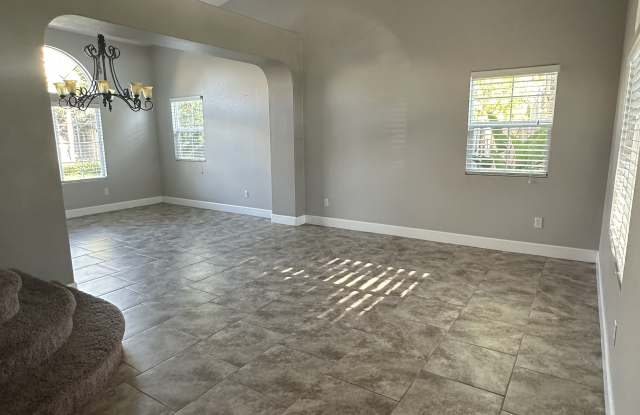 11374 Mission Hills Terrace