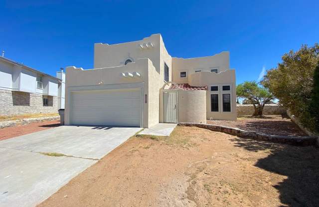 Beautiful North Hills Refrig A/C Home with Pool!