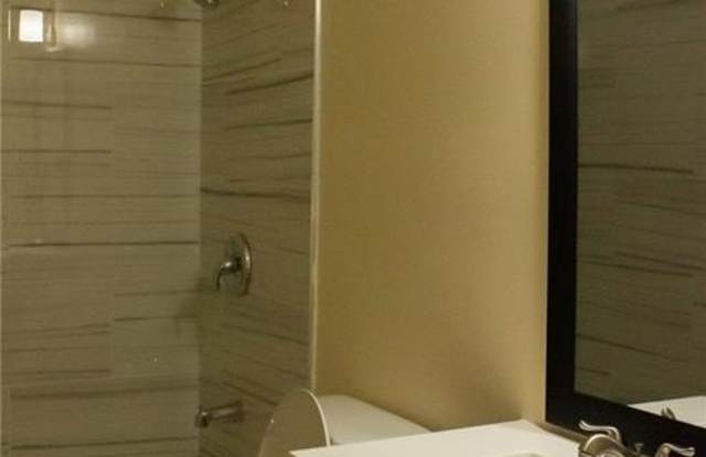 4257 SHEPPARD XING Way