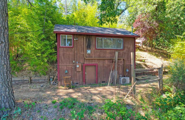Studio in Placerville