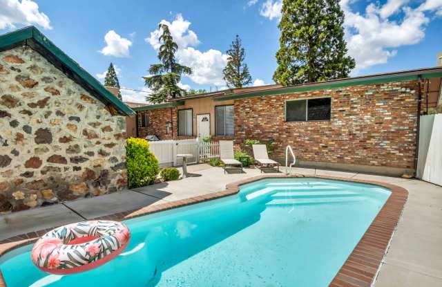 Single Story Fully Furnished Tahoe Style Home with Pool