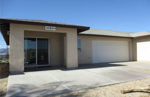 5080 S La Calzada Drive unit: D