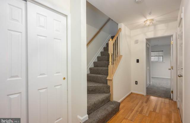 4406 LIEUTENANT LANSDALE Place