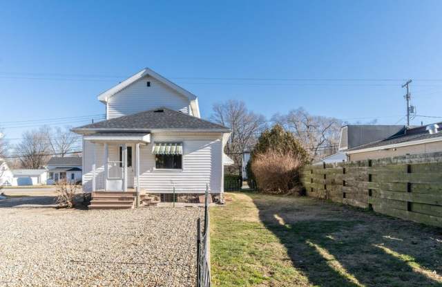 807 North Eaton Street