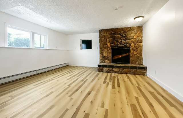 3637 Thompson Avenue - 3