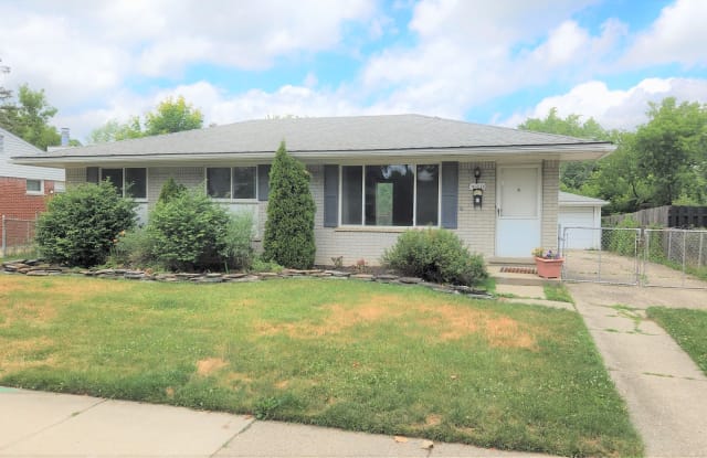 30078 Shiawassee Rd - 30078 Shiawassee Road, Farmington Hills, MI 48336