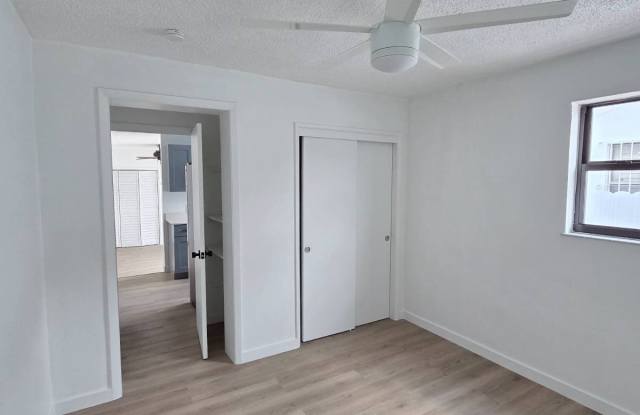 141 West 31st ST