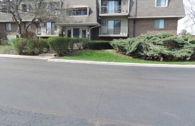 204 E Bailey Road