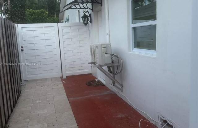 Photo of 11413 SW 129th Pl