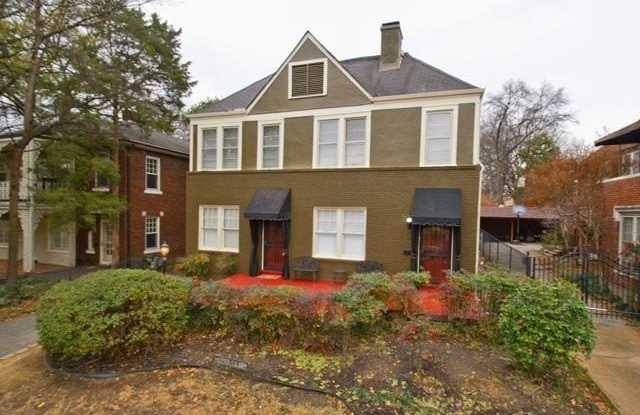 Photo of 1468 PEABODY