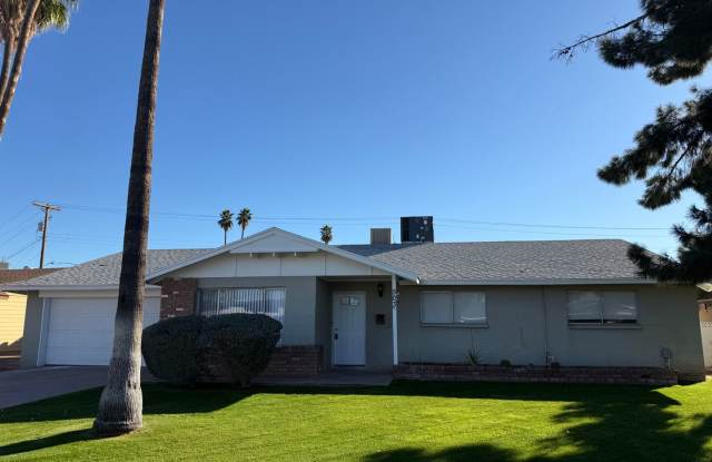 Photo of 5-Bedroom Home In Tempe