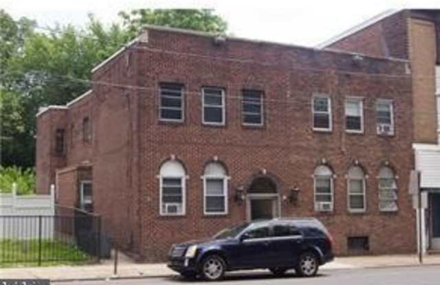 917-919 AVENUE OF THE STATES