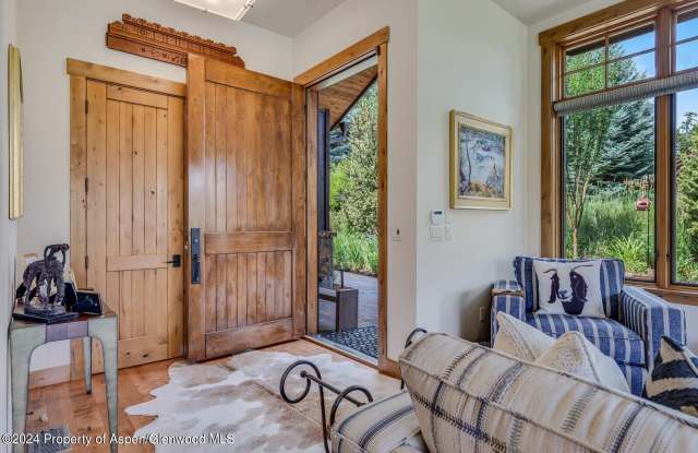 138 Club Lodge Drive