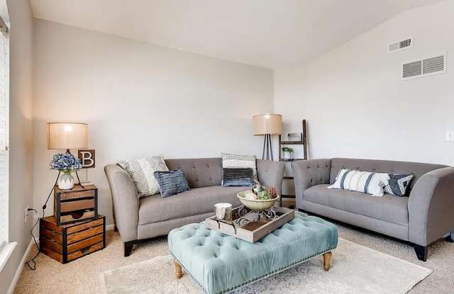 1646 South Deframe Street