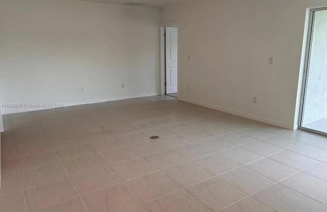 3932 Ivy Springs Lane