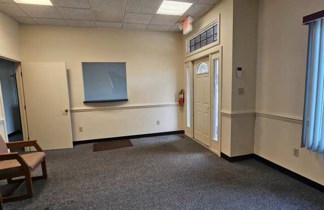 681 S BROADWAY unit: Suite 1