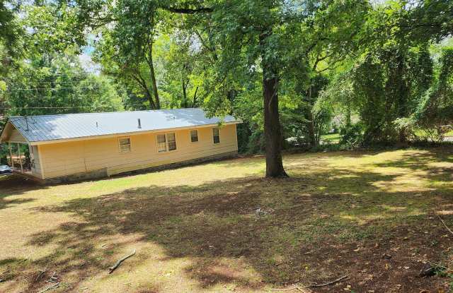 583 Danielsville Street