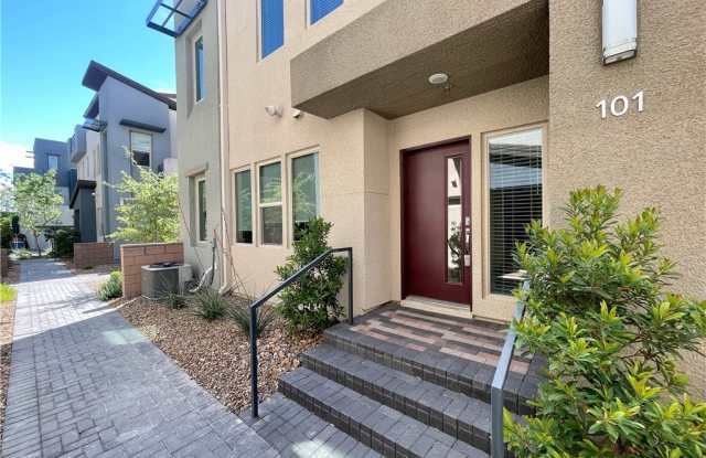 11311 Glowing Avenue