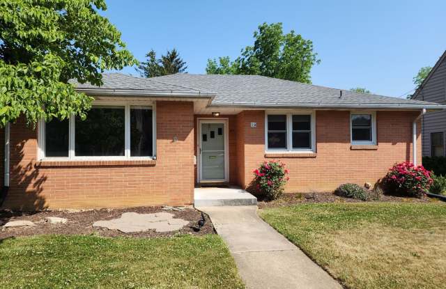 Photo of Charming 2 Bedroom Home in Prime Lititz Location - Attached Garage  Large Unfinished Basement