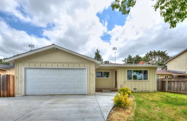 248 N Park Victoria Dr