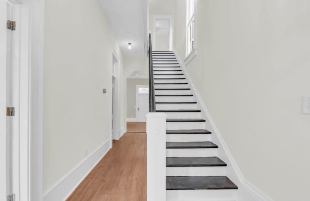 802 E Martin Luther King Boulevard