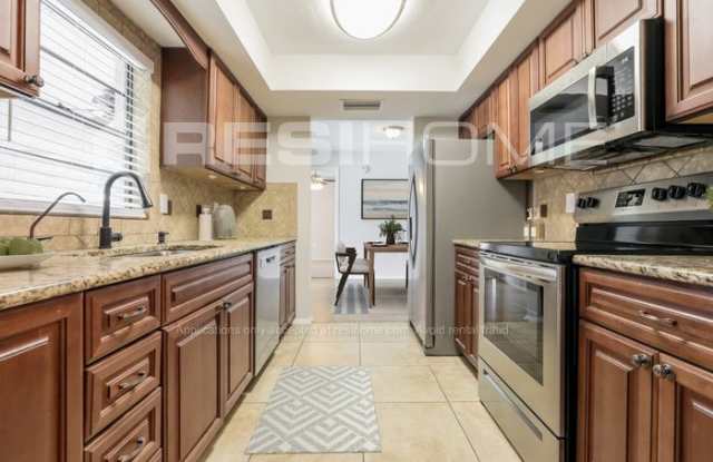 2442 Chisholm Circle