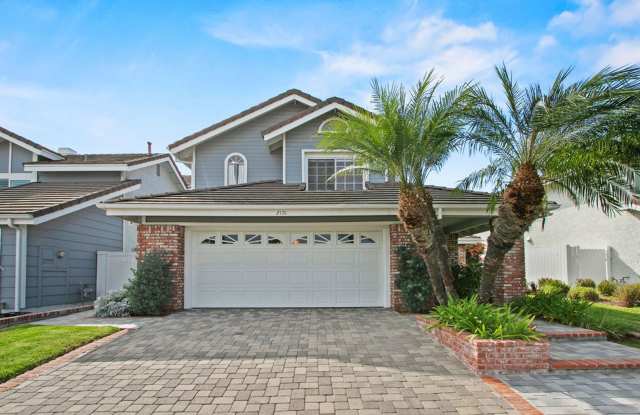 Stunning Panoramic Ocean View 3-Bedroom Home in Gated Marblehead!