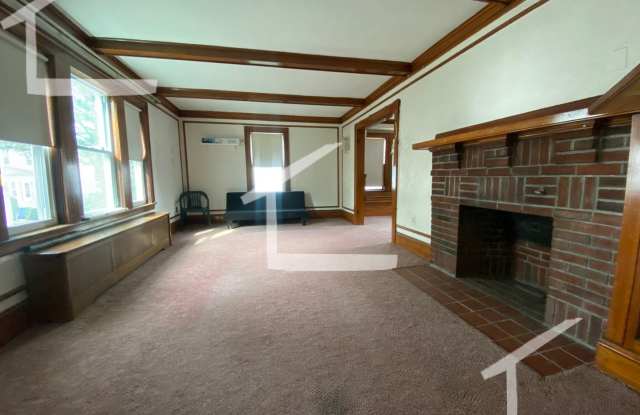 Photo of 27 Embassy Rd #25 Boston MA 02135