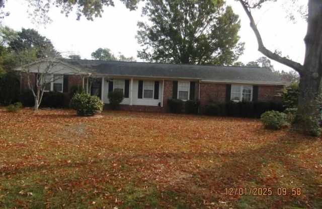 Photo of 864 Thunderbird Drive