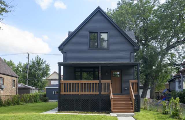 429 West 102nd Place