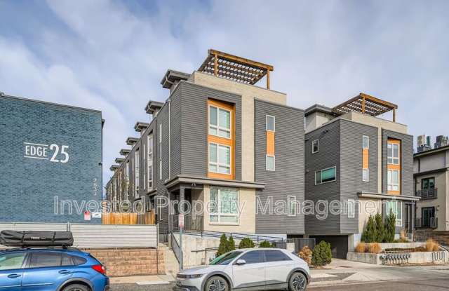 Photo of 2625 W 25th Ave