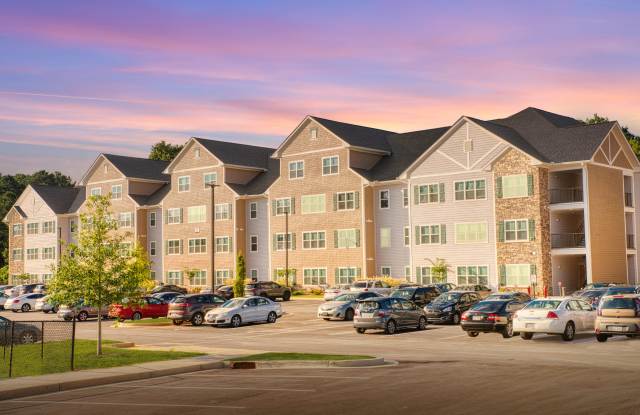 Student Housing - Flagship Carrollton