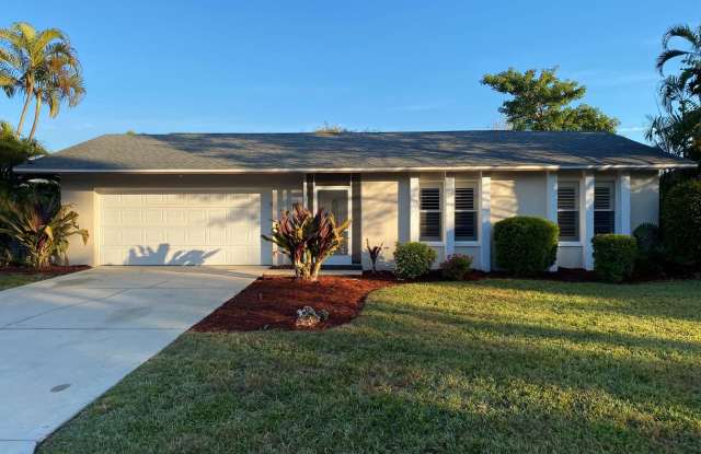 COMING SOON: Gorgeous, remodeled DIRECT ACCESS: 3 bedroom 2 bathroom water front home