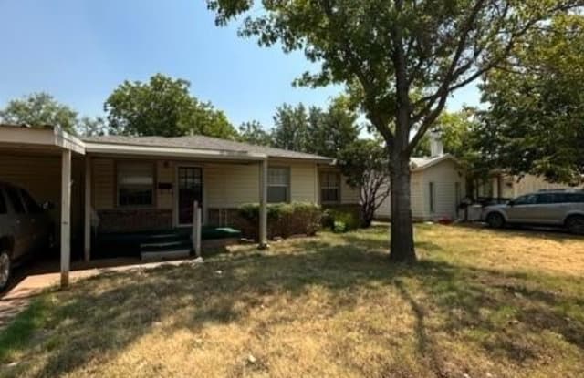 633 Westview Drive - 633 Westview Drive, Abilene, TX 79603