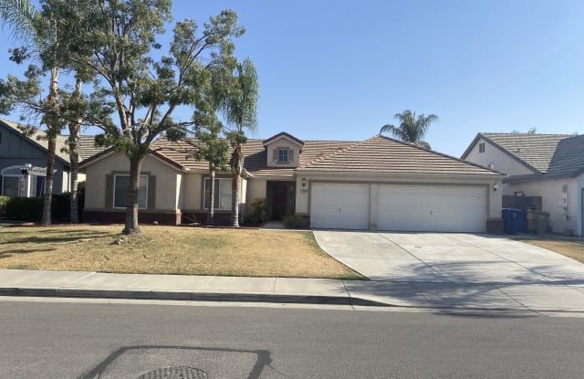 11407 San Miniato Avenue - 11407 San Miniato Avenue, Bakersfield, CA 93312