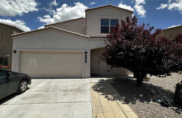 3032 Calle Nueva Vista