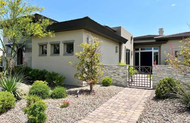 7 Boulder Rock Circle