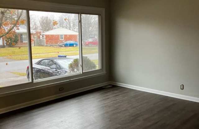 3823 Manner Dale Drive