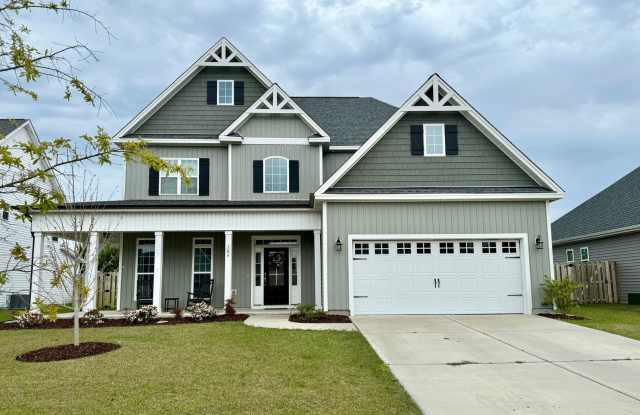 Beautiful home in great neighborhood! - 104 West Yellow Lois Drive, Surf City, NC 28443