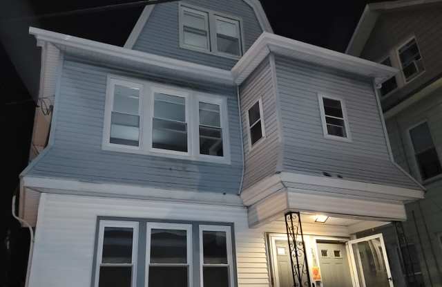 Photo of 269 West End Ave