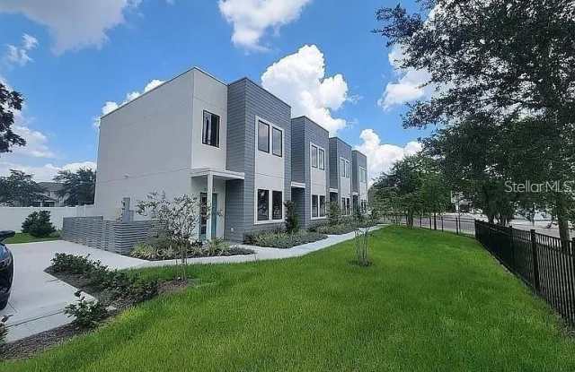 Photo of 2108 E 22ND AVENUE