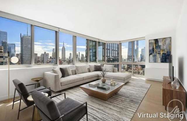 500 West 42nd Street