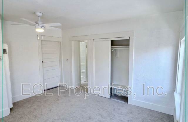 115 1/2 N. Westlake Ave.