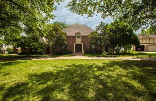 Photo of 8321 W 102nd Street